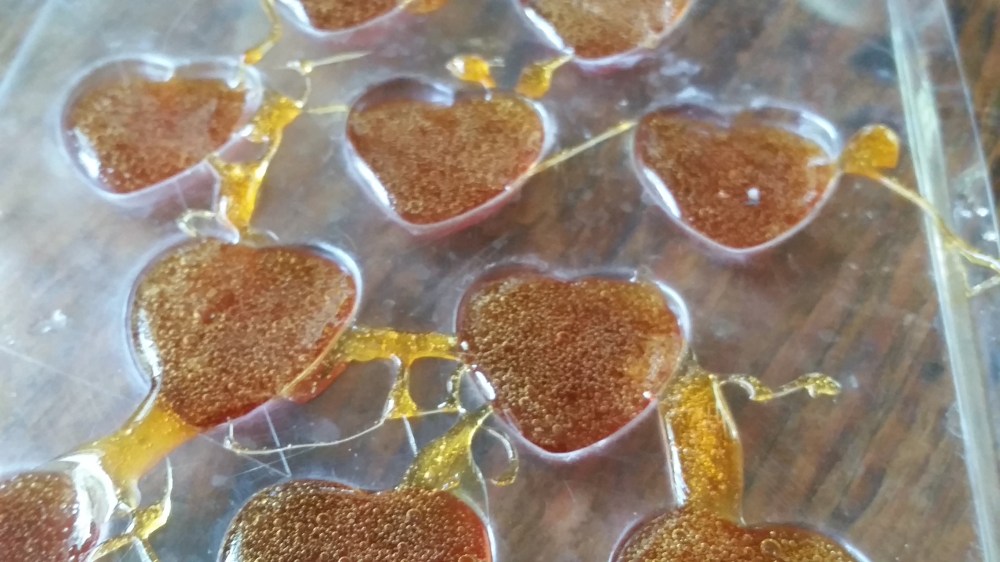 Roselle sour gummy candies