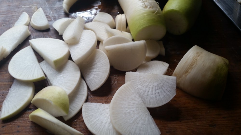 Tangy radish salad 2